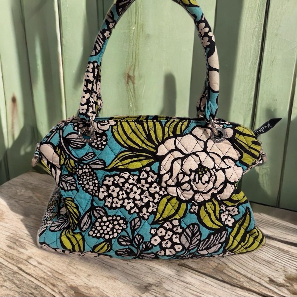 Vera Bradley Medium Tote Purse in Retired Island Blooms Teal Floral Quilted GUC